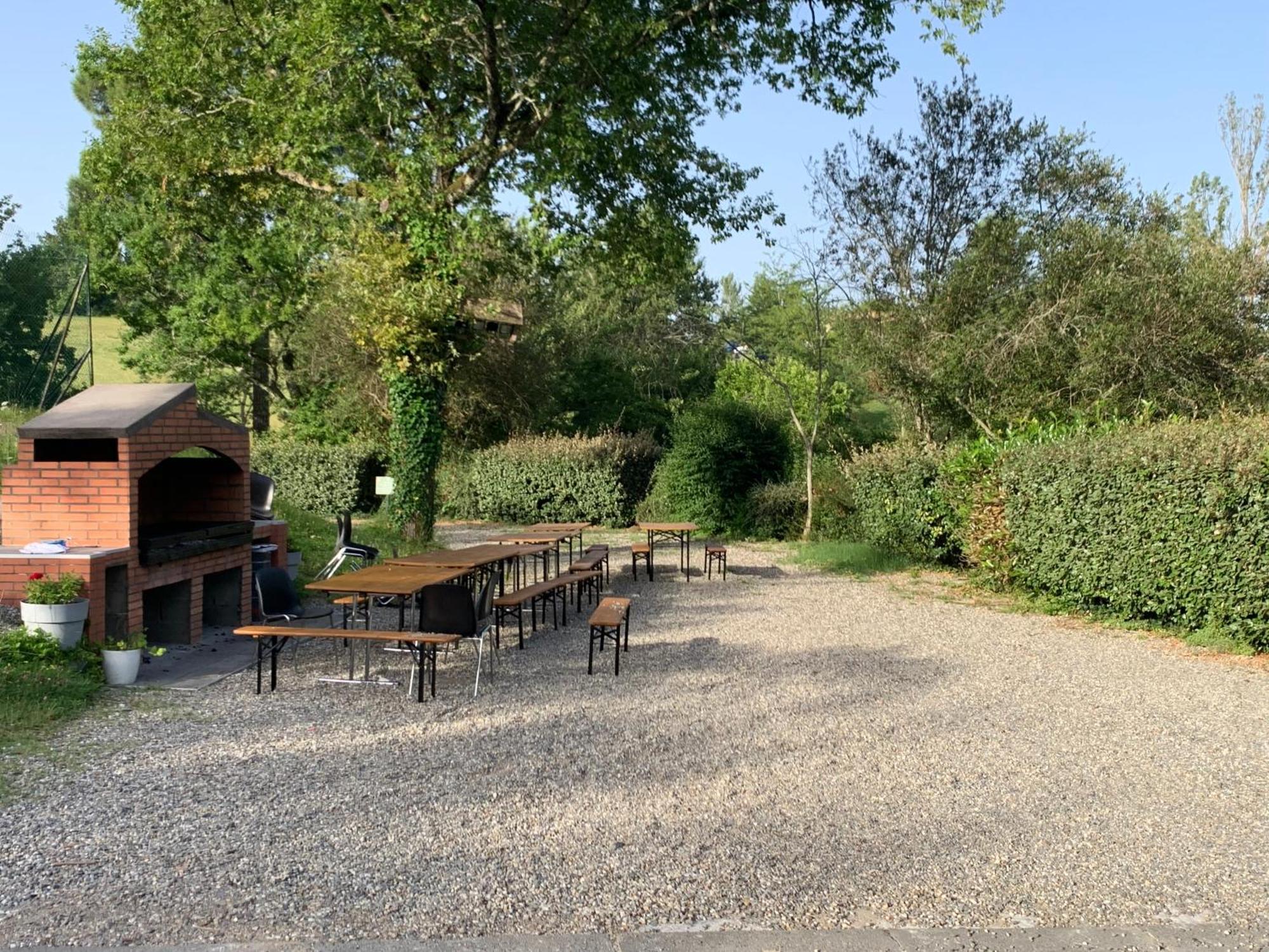Terres De France - Les Hameaux Des Lacs Monclar-de-Quercy Ngoại thất bức ảnh